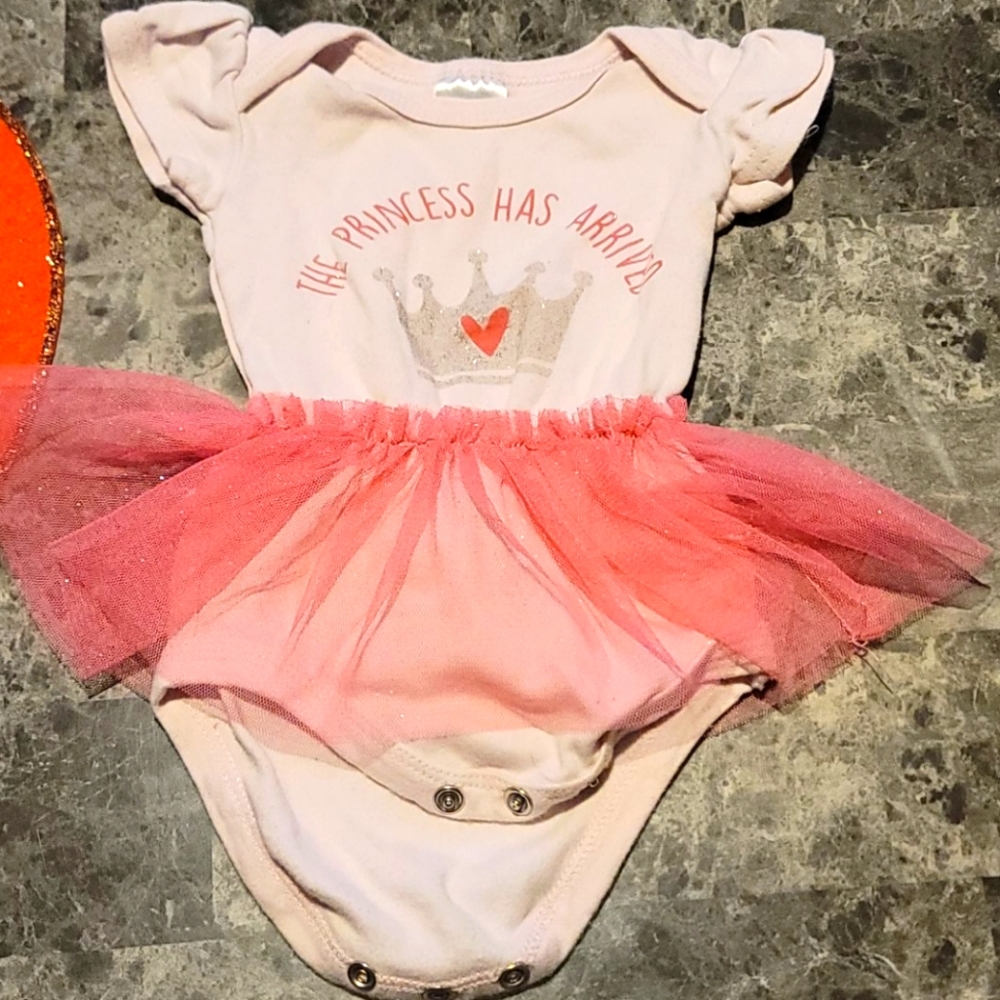 One peace baby size 3-6M
